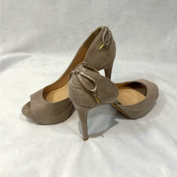 Qupid mocha tan lace up bow back 6” heels size 8 - Picture 1 of 5